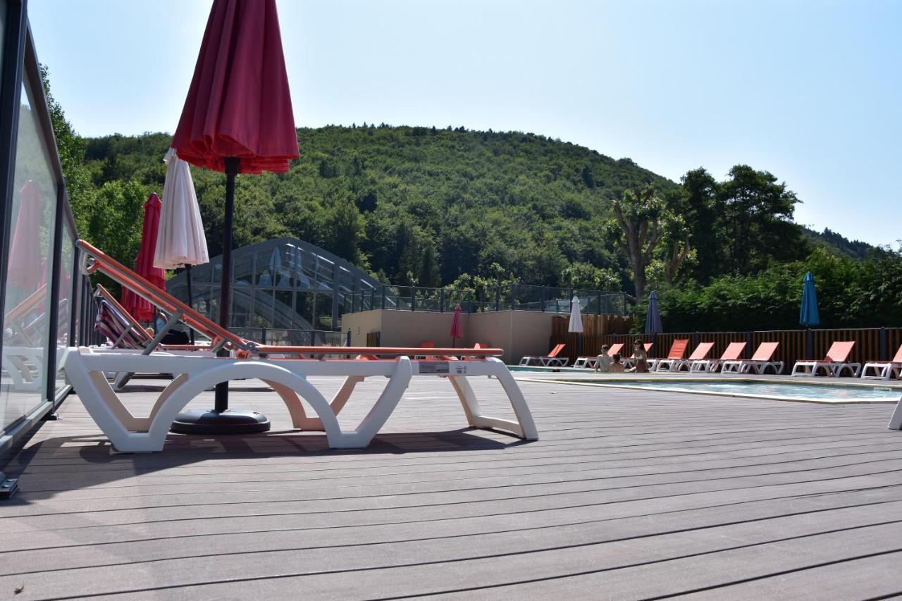 Hôtel Domaine du Lac Chambon Murol Exterior foto